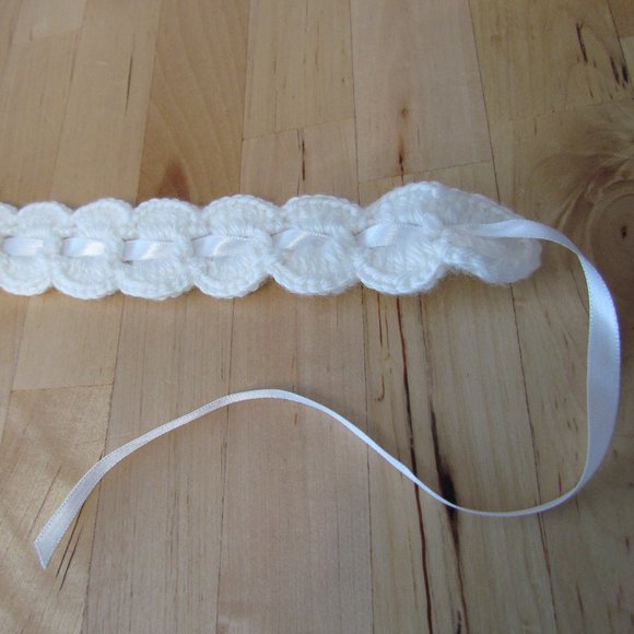 Taller de ABU White Handmade headband (crochet) - Picture 5 of 16